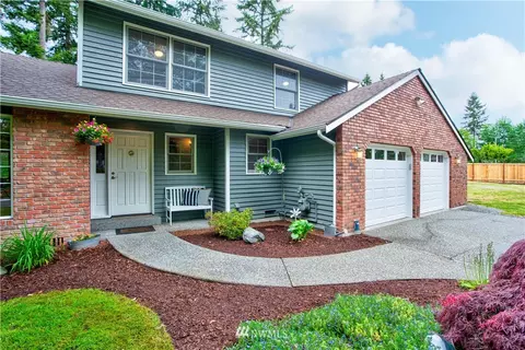 18322 Bellflower Rd, Bothell, WA 98012 photo 2