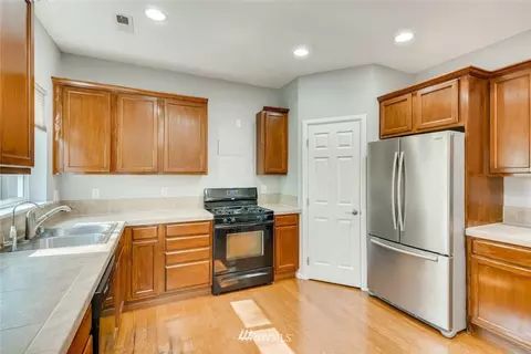 1208 231 St SW, Bothell, WA 98021 photo 5