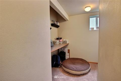 207 Johns St NE, Orting, WA 98360 photo 5