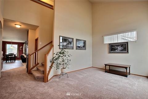 207 Johns St NE, Orting, WA 98360 photo 3