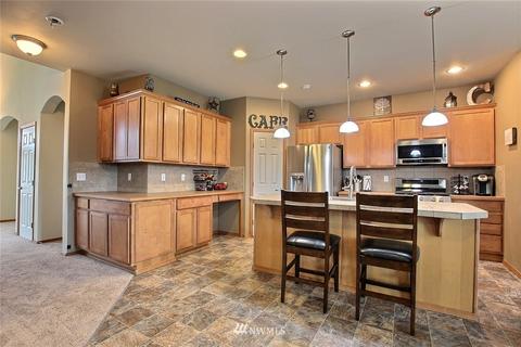 207 Johns St NE, Orting, WA 98360 photo 10