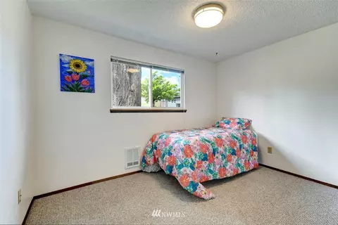 7829 Highland Dr, Everett, WA 98203 photo 11