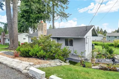 7829 Highland Dr, Everett, WA 98203 photo 1