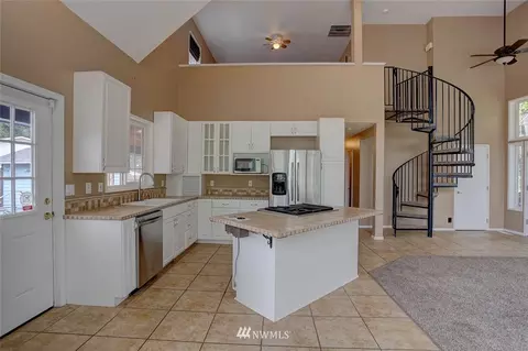 21008 177th St E, Orting, WA 98360 photo 7