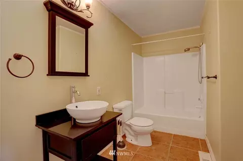 21008 177th St E, Orting, WA 98360 photo 11