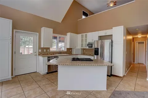 21008 177th St E, Orting, WA 98360 photo 5