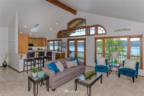 100 E Stadium Ln, Grapeview, WA 98546 photo 5