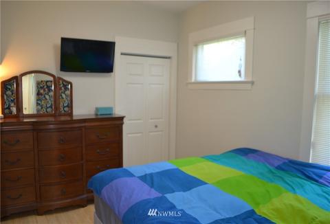 2113 Rockefeller Ave, Everett, WA 98201 photo 6