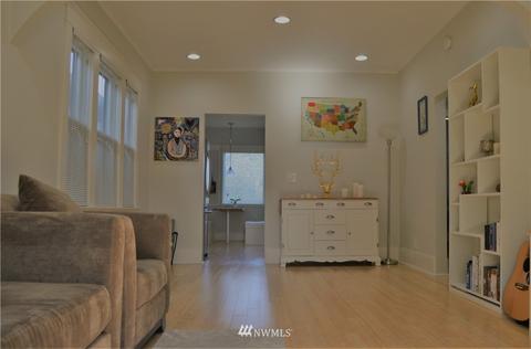 2113 Rockefeller Ave, Everett, WA 98201 photo 5