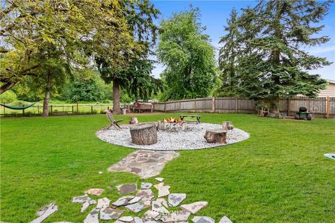 18716 Pioneer Way E, Orting, WA 98360 photo 4