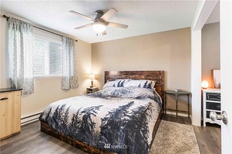 18716 Pioneer Way E, Orting, WA 98360 photo 17