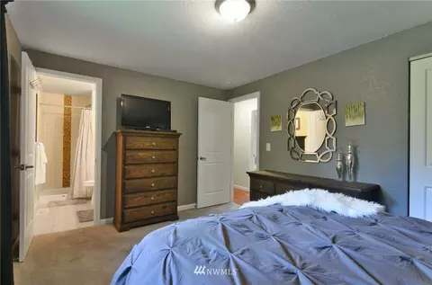 20503 Filbert Dr, Bothell, WA 98012 photo 10
