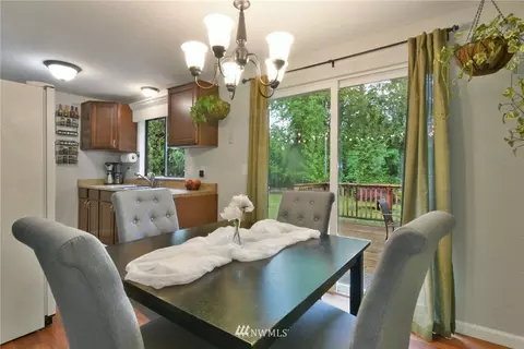 20503 Filbert Dr, Bothell, WA 98012 photo 6