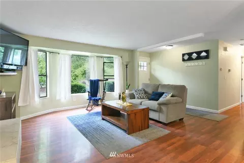 20503 Filbert Dr, Bothell, WA 98012 photo 5
