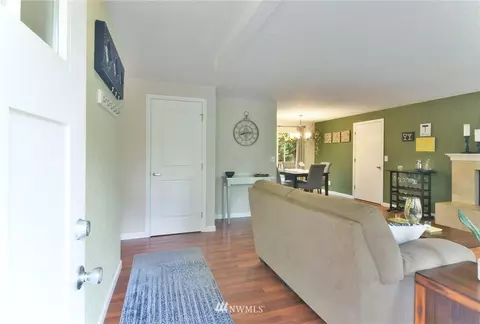 20503 Filbert Dr, Bothell, WA 98012 photo 3