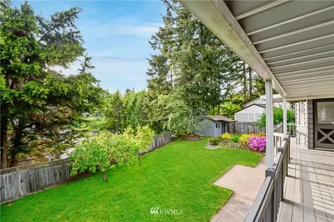 24232 24th Ave W, Bothell, WA 98021 photo 28