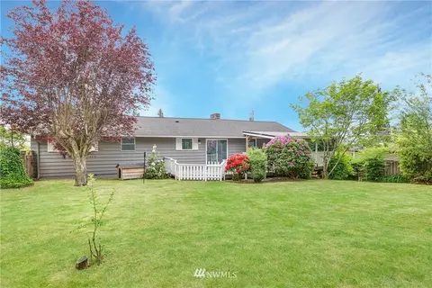 10424 NE 195th St, Bothell, WA 98011 photo 2