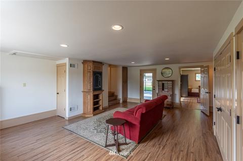 244 Front St, Sumas, WA 98295 photo 6