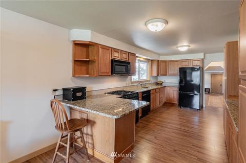 244 Front St, Sumas, WA 98295 photo 16