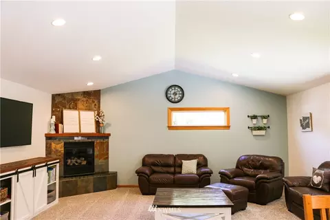 701 Kobe Ct, Everson, WA 98247 photo 10