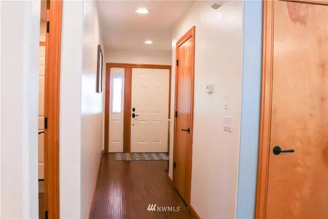 701 Kobe Ct, Everson, WA 98247 photo 5