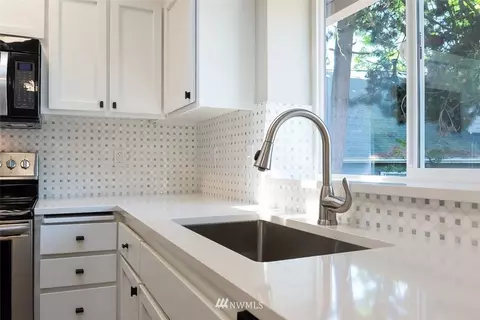 11908 NE 159th St, Bothell, WA 98011 photo 20