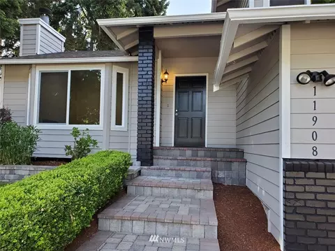 11908 NE 159th St, Bothell, WA 98011 photo 3