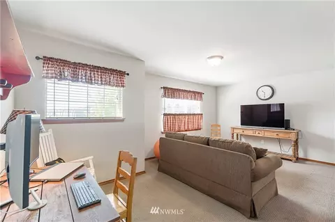 107 Burr St NE, Orting, WA 98360 photo 19