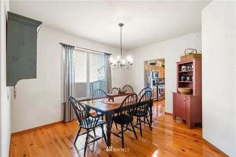 107 Burr St NE, Orting, WA 98360 photo 6