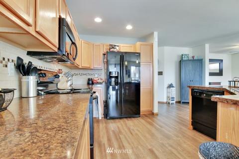 1910 190th Street Ct E, Spanaway, WA 98387 photo 7