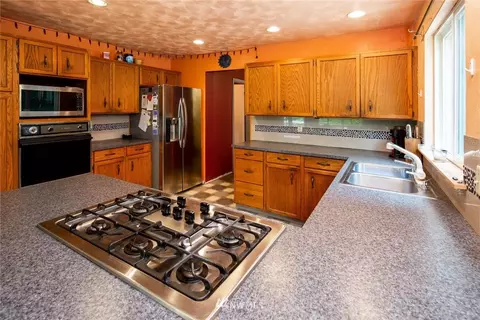18 Calypso Ln, Eastsound, WA 98245 photo 3