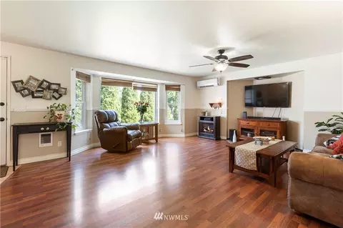 17320 17th Avenue Ct E, Spanaway, WA 98387 photo 4