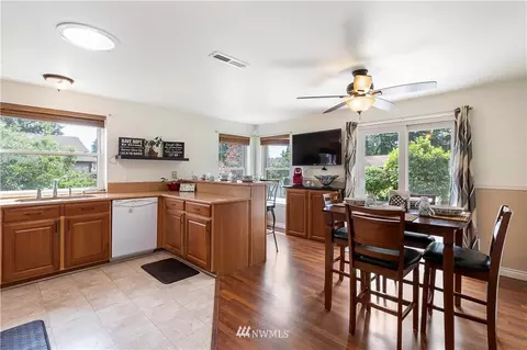 17320 17th Avenue Ct E, Spanaway, WA 98387 photo 6