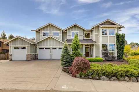 3210 Wave Dr, Everett, WA 98203 photo 1