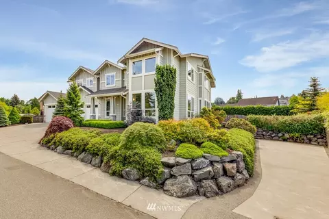 3210 Wave Dr, Everett, WA 98203 photo 2