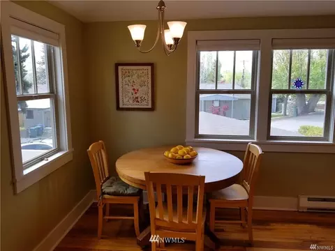 622 N Cedar St, Chelan, WA 98816 photo 8