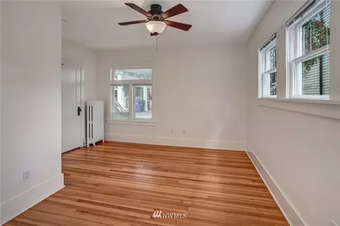 4516 Bagley Ave N, Seattle, WA 98103 photo 16
