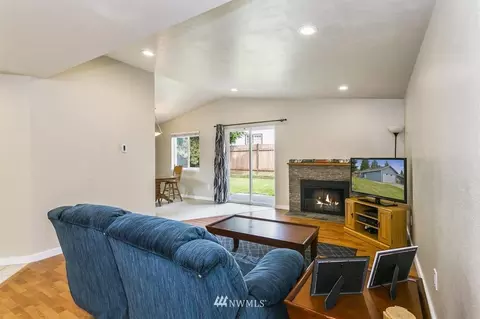 7401 7th Dr W, Everett, WA 98203 photo 7