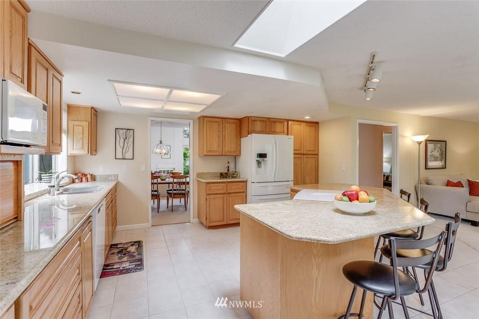  16710 143rd Ave SE, Renton, WA 98058 photo 13