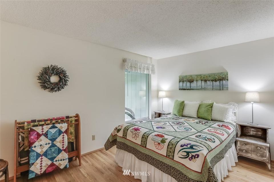  16710 143rd Ave SE, Renton, WA 98058 photo 22