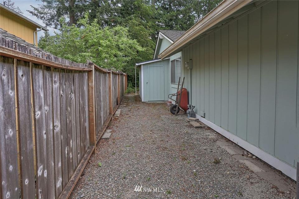  16710 143rd Ave SE, Renton, WA 98058 photo 30