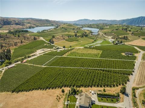984 Loop Ave, Manson, WA 98831 photo 4