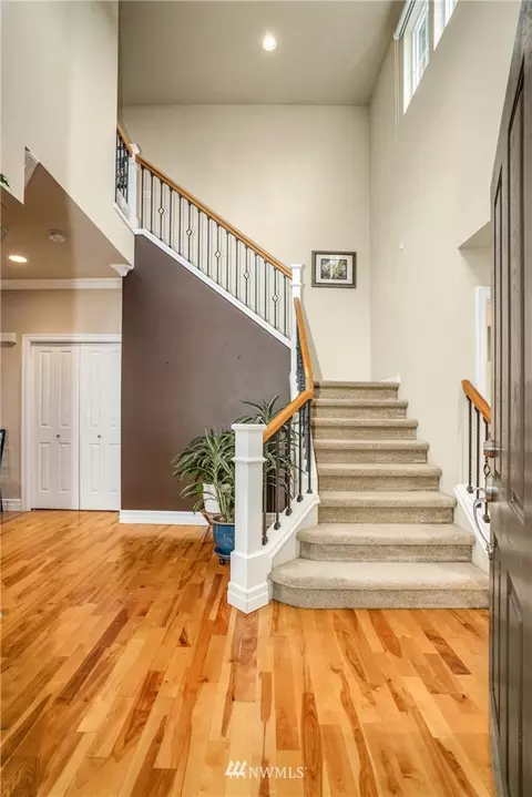15121 36th Dr SE, Bothell, WA 98012 photo 2