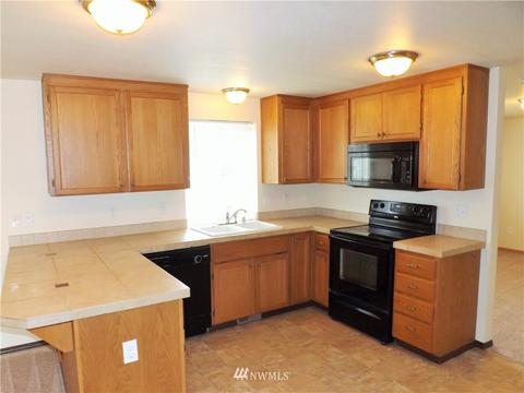 4936 204th Street Ct E, Spanaway, WA 98387 photo 4