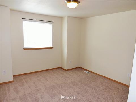 4936 204th Street Ct E, Spanaway, WA 98387 photo 14