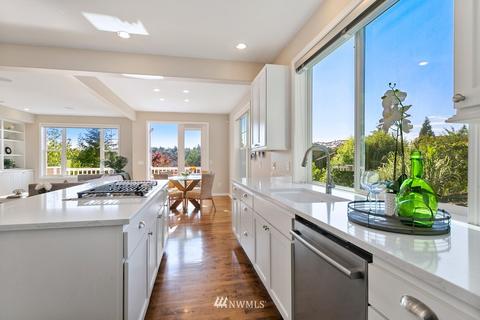 10331 NE 153rd Pl, Bothell, WA 98011 photo 4