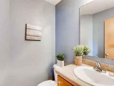 425 46th St SE, Everett, WA 98203 photo 11