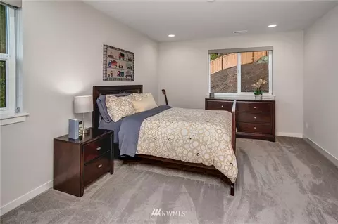 10044 NE 162nd St, Bothell, WA 98011 photo 32