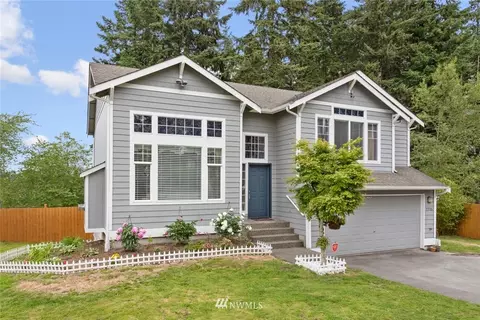 7715 Grant Dr, Everett, WA 98203 photo 1