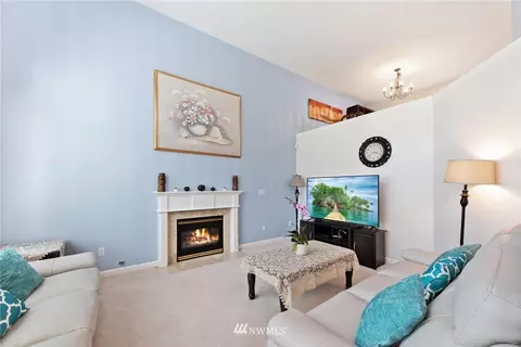 7715 Grant Dr, Everett, WA 98203 photo 2